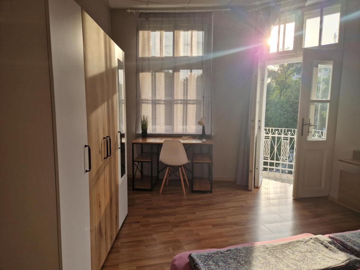Lambo'S Corner Varna - Guest Rooms المظهر الخارجي الصورة