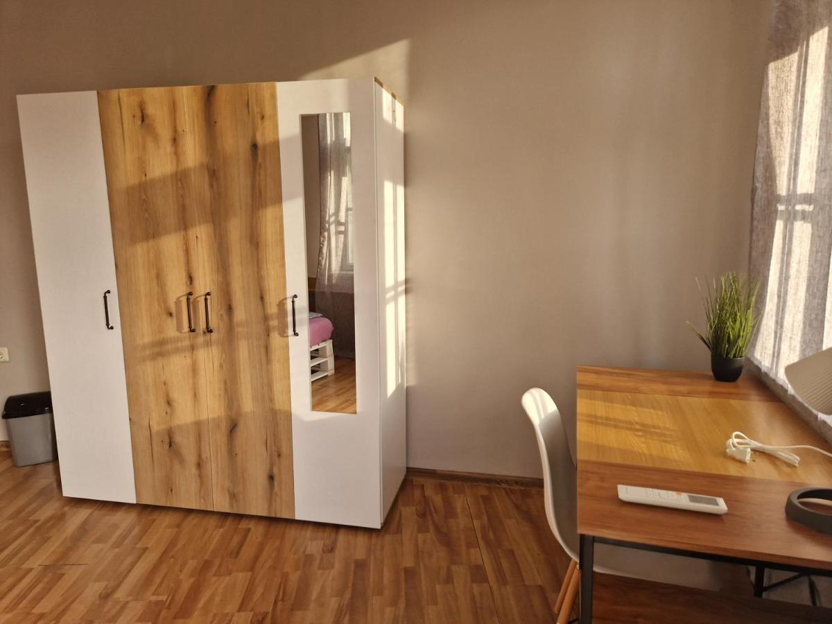 Lambo'S Corner Varna - Guest Rooms المظهر الخارجي الصورة