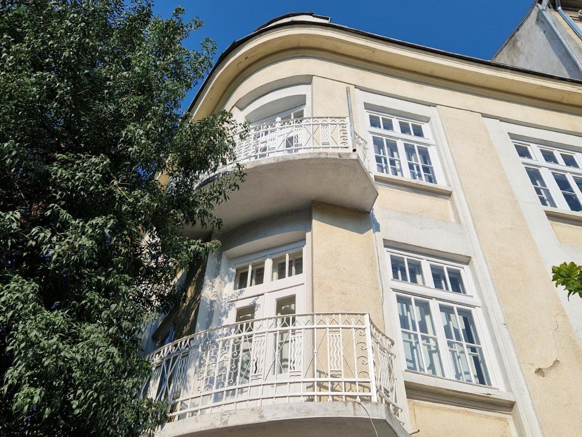 Lambo'S Corner Varna - Guest Rooms المظهر الخارجي الصورة