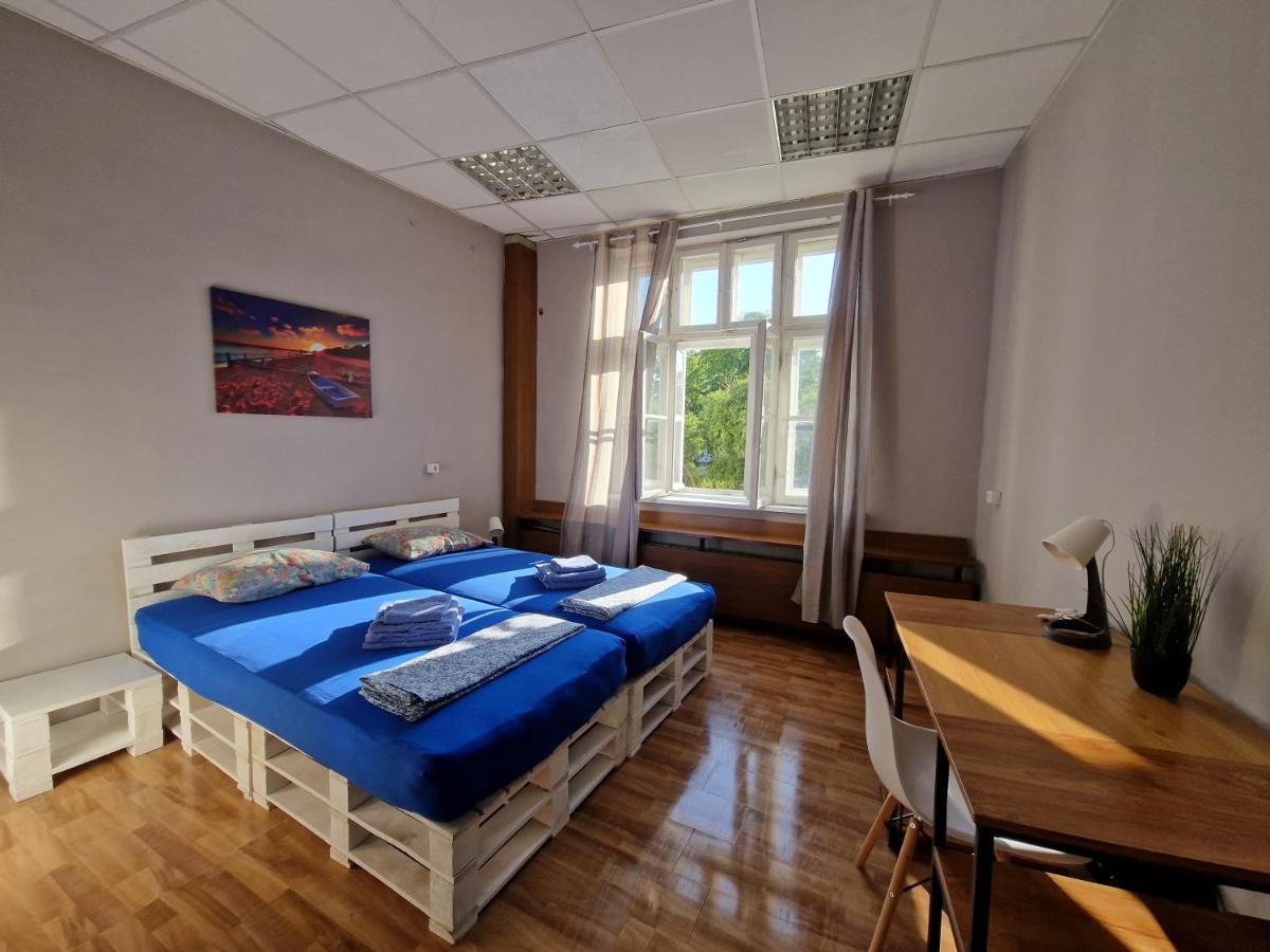 Lambo'S Corner Varna - Guest Rooms المظهر الخارجي الصورة